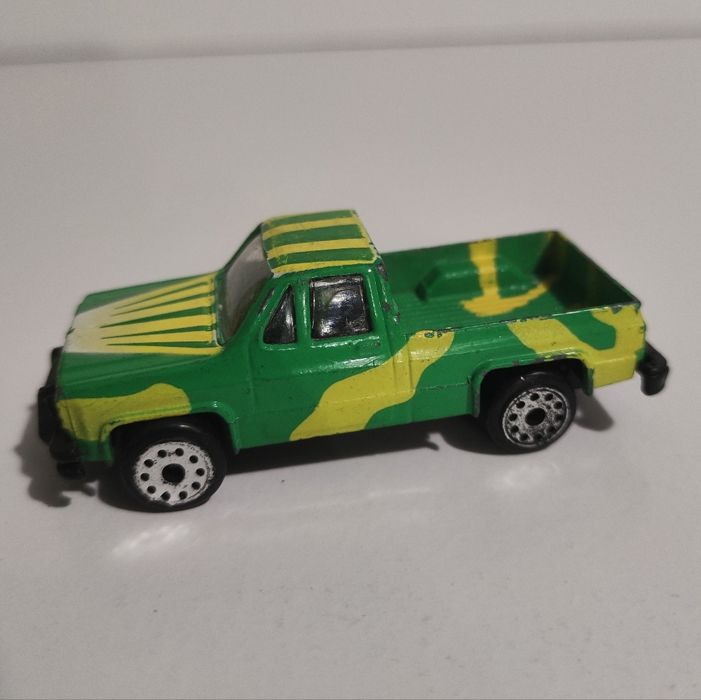 Vintage Zee Toys GMC Off Road  Pickup Truck Green & Yellow